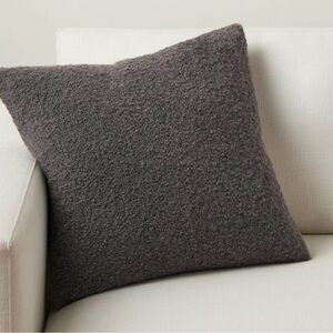 Pottery Barn 20” Charcoal Boucle Textured Pillow Covers (Set of 2) NWT